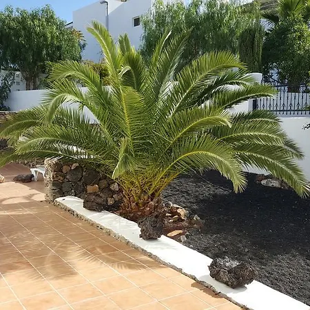 Bed & Breakfast Chez Laura Yaiza (Lanzarote)