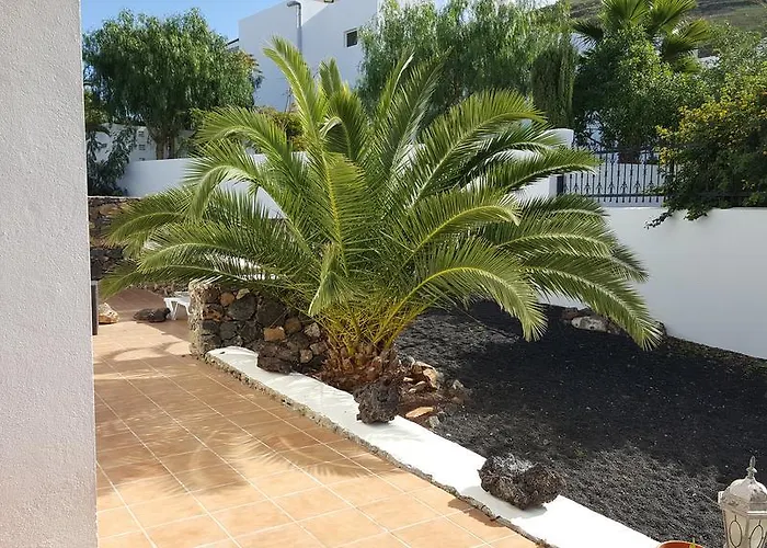 Bed & Breakfast Chez Laura Yaiza (Lanzarote)